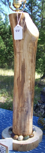 Tall log aspen lamp